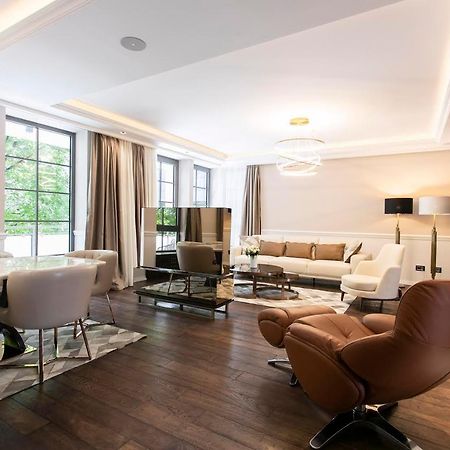 A True Touch Of Luxury Apartment Belgrad Exterior foto