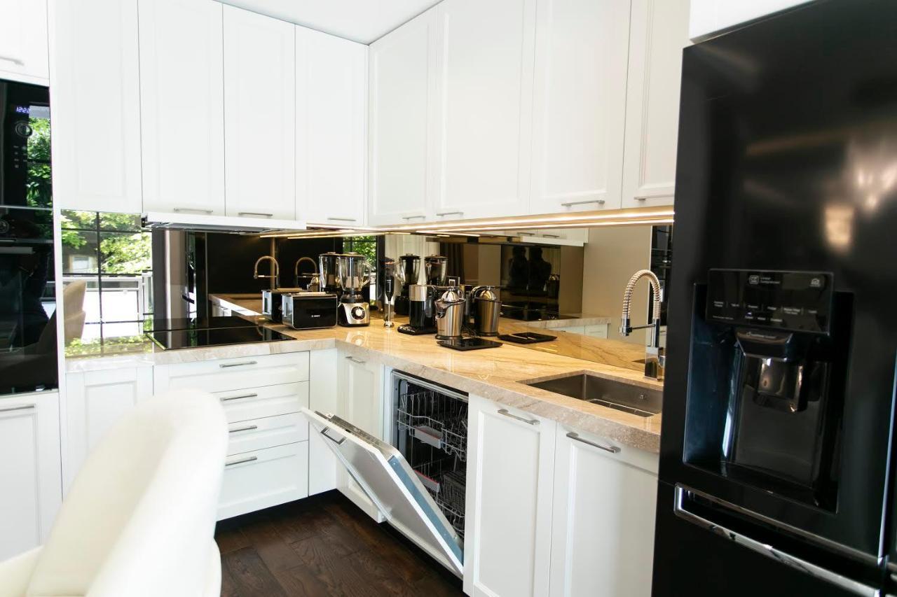 A True Touch Of Luxury Apartment Belgrad Exterior foto